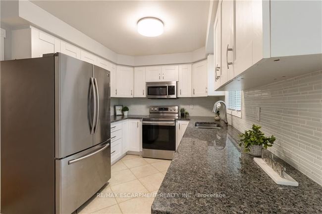 788 Grandview St N, House other with 7 bedrooms, 4 bathrooms and 3 parking in Oshawa ON | Image 12