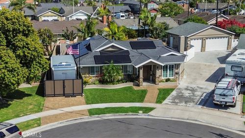 17792 Lewis, Huntington Beach, CA, 92647 | Card Image