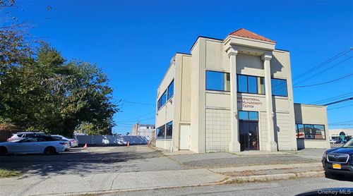 fl-2nd-2410 Hempstead Tpke, East Meadow, NY, 11554-2031 | Card Image