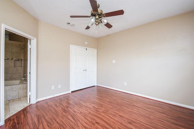APT-173 - 8888 Benning Dr, Townhouse with 3 bedrooms, 3 bathrooms and 2 parking in Houston TX | Image 15