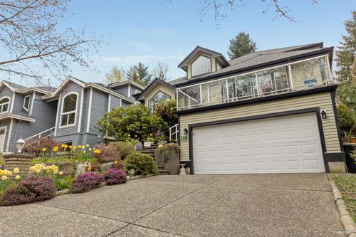 128 Parkside Dr, Port Moody, BC, V3H4X5 | Card Image