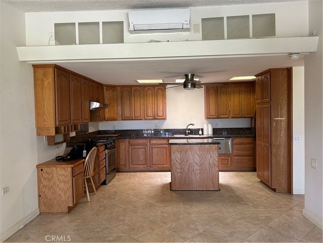 APT-66H - 13881 Thunderbird Dr, Home with 1 bedrooms, 1 bathrooms and 2 parking in Seal Beach CA | Image 13