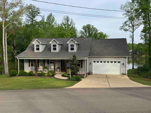 127 Sycamore St, Adamsville, TN, 38310-2917 | Card Image