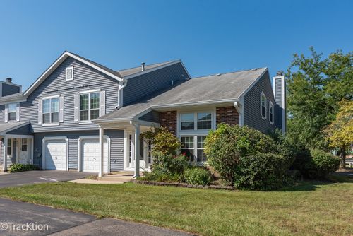 653 Pontiac Lane, Bolingbrook, IL, 60440 | Card Image