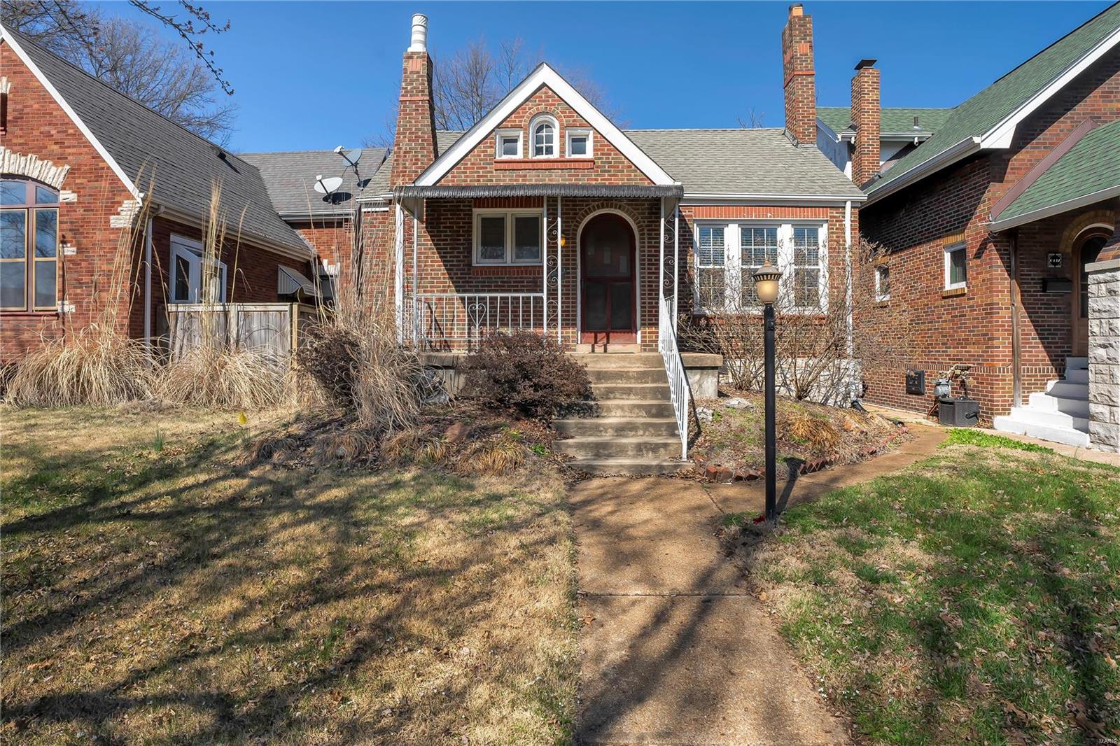 Mardel Ave, Saint Louis, MO 63109