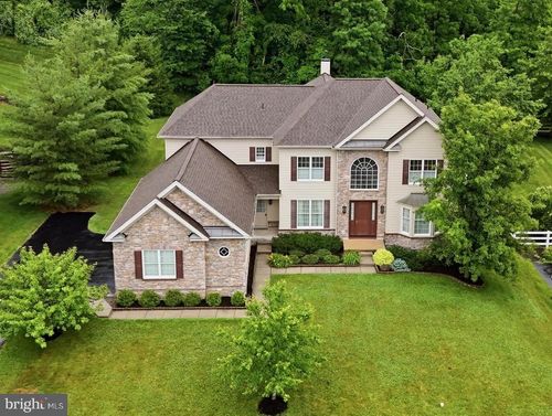 4 Strickland Way, GLEN MILLS, PA, 19342-1667 | Card Image