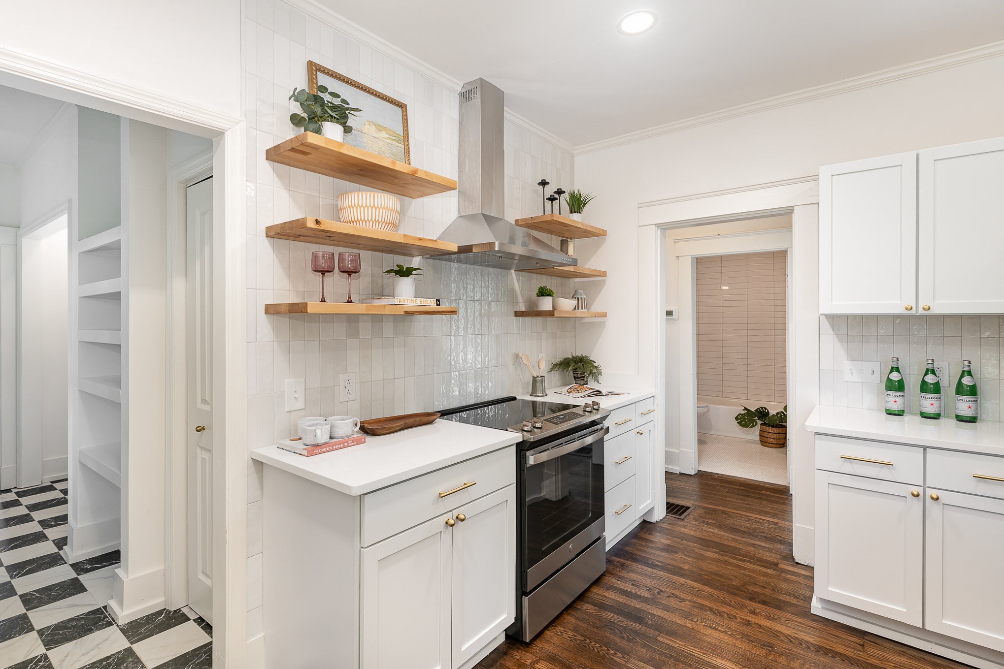 Petway Ave, Nashville, TN 37206