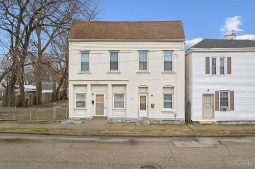 306 Pearl St, Reading, OH, 45215-3196 | Card Image