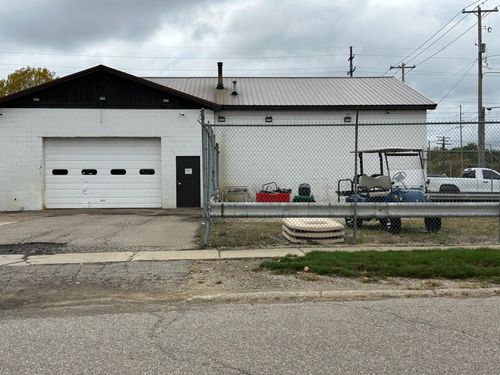 3220 Western Rd, Flint, MI, 48506-2324 | Card Image