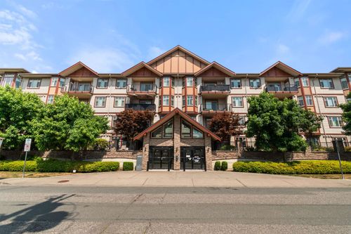 206-45615 Brett Ave, Chilliwack, BC, V2P1P1 | Card Image