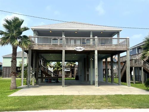 870 Gulfview Drive, Bolivar Peninsula, TX, 77650 | Card Image