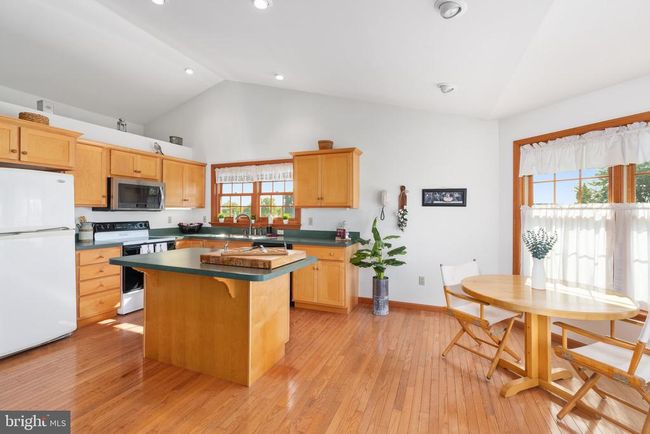302 Steeplechase Dr, House other with 3 bedrooms, 2 bathrooms and null parking in ELVERSON PA | Image 6