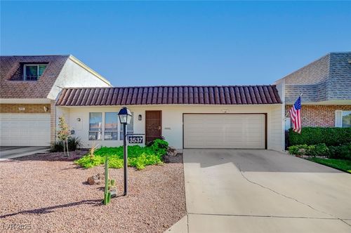 3537 Newland Ave, Las Vegas, NV, 89121-4443 | Card Image