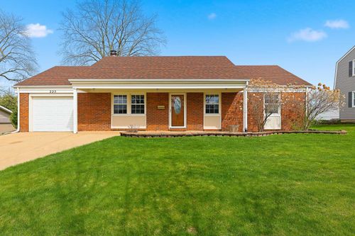 225 Wilmslow Lane, Schaumburg, IL, 60194 | Card Image