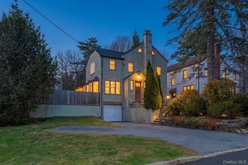 5 Rutgers Pl, Hartsdale, NY, 10530-2025 | Card Image