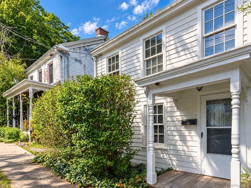 48 Tompkins Street, Kingston, NY, 12401 | Card Image