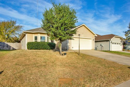 4813 Pinnacle Pl, Denison, TX, 75021-3178 | Card Image