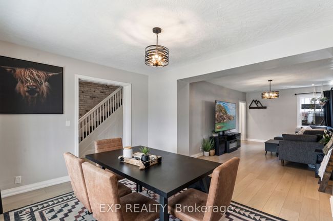5297 Main St, House other with 4 bedrooms, 2 bathrooms and 2 parking in Clarington ON | Image 6