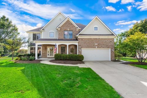 438 Mallard Point Dr, North Aurora, IL, 60542-1280 | Card Image