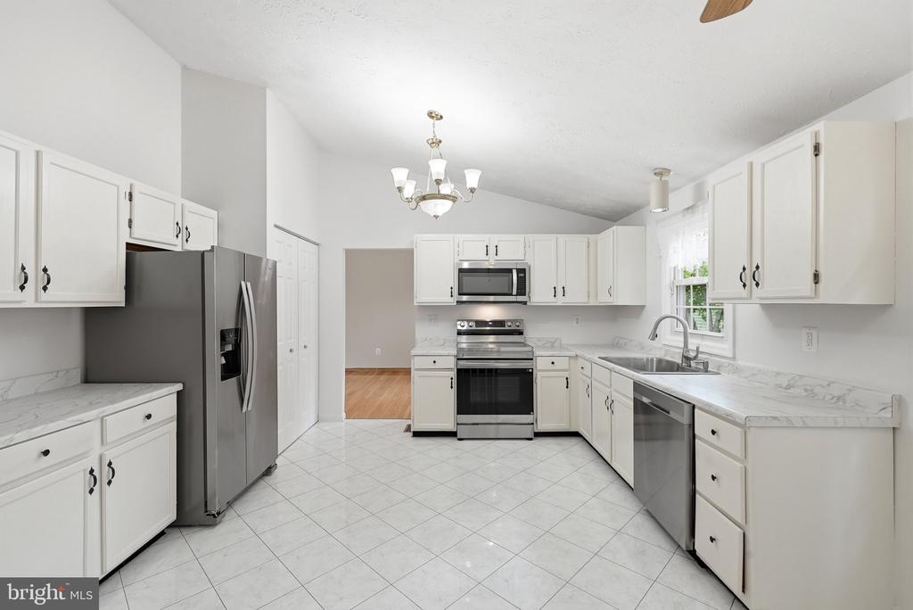 Residential in GAITHERSBURG 5