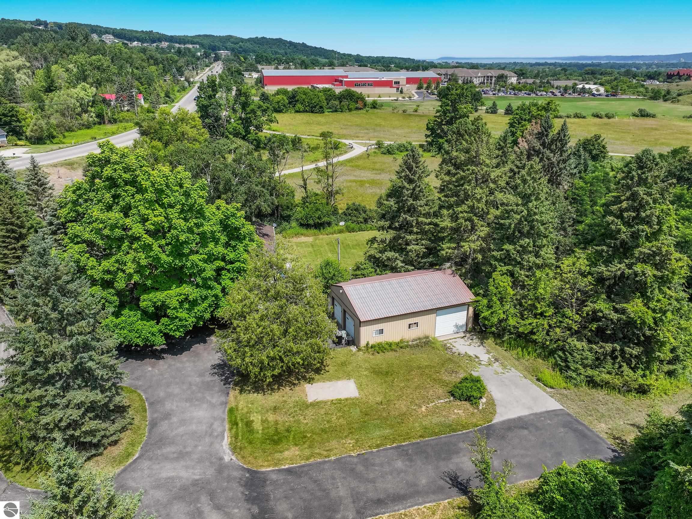 Creekside Dr, Traverse City, MI 49684 #1