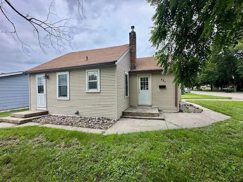 521 5th Ave E, Alexandria, MN, 56308-1520 | Card Image