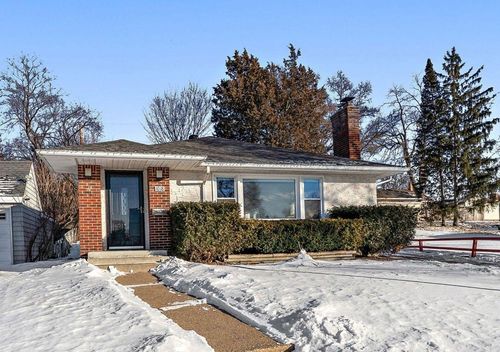 1018 Delaware Ave, West Saint Paul, MN, 55118-1142 | Card Image