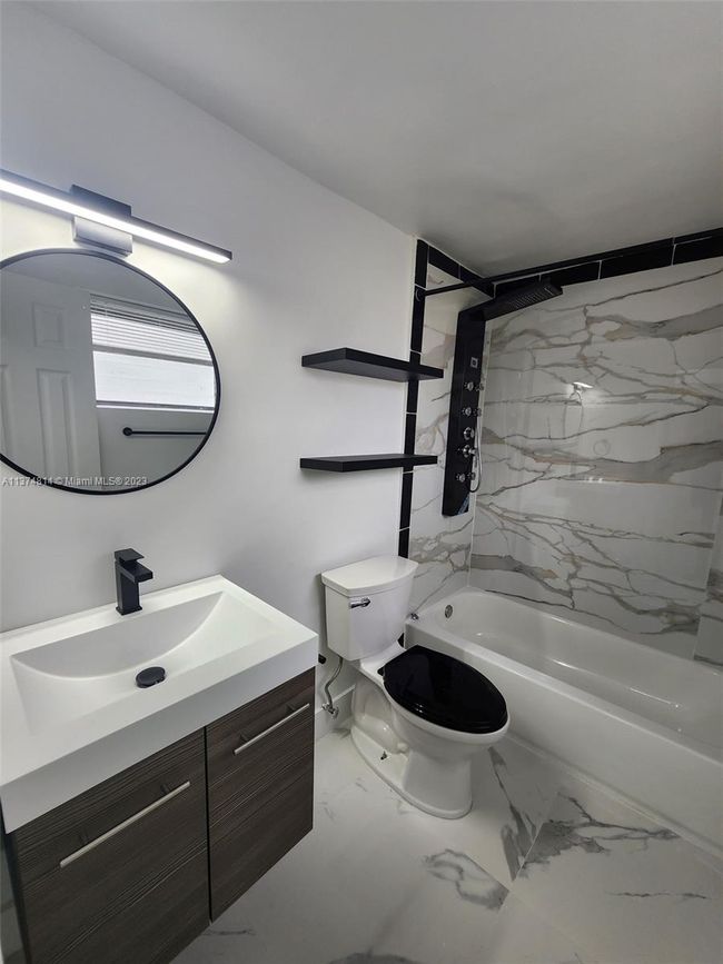 205 - 2101 Normandy Dr, Condo with 1 bedrooms, 1 bathrooms and null parking in Miami Beach FL | Image 27
