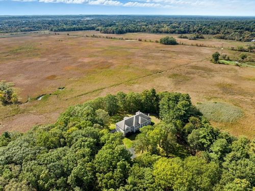 11 Elizabeth Way, Lynnfield, MA, 01940-1859 | Card Image