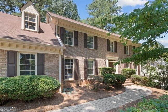 5018 Shadow Glen Ct, House other with 5 bedrooms, 3 bathrooms and 2 parking in Atlanta GA | Image 4