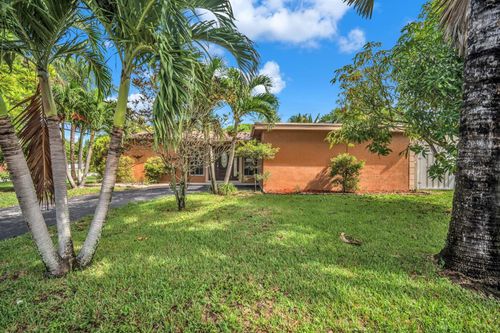 7399 Nw 20th Ct, Sunrise, FL, 33313-3807 | Card Image