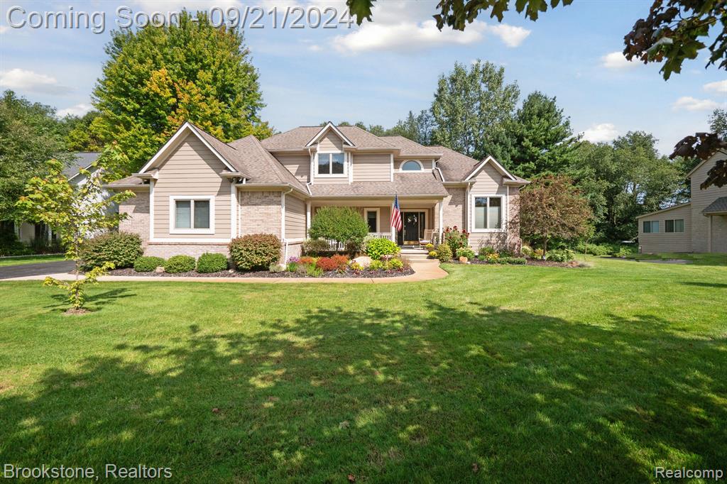 Pebble Creek Ct, Davisburg, MI 48350 #1