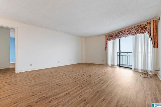 APT-504 - 1300 Beacon Pkwy E, Condo with 3 bedrooms, 3 bathrooms and null parking in BIRMINGHAM AL | Image 5