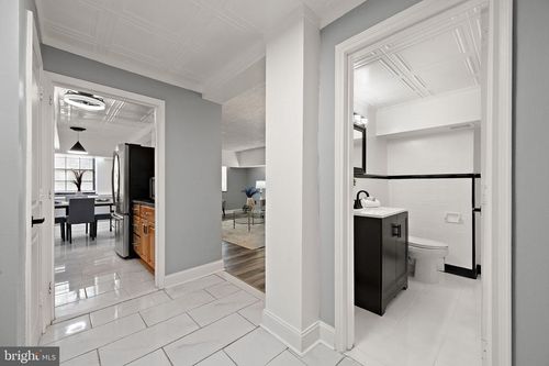 apt-1-1305 N Broom St, WILMINGTON, DE, 19806-4228 | Card Image