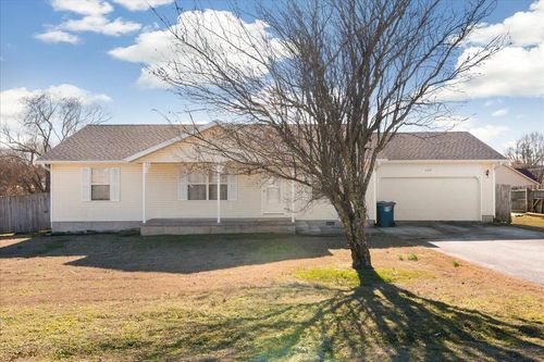 402 Covington St, Willard, MO, 65781-8323 | Card Image