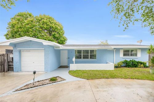 7811-7811 Nw 10th St, Pembroke Pines, FL, 33024-5143 | Card Image