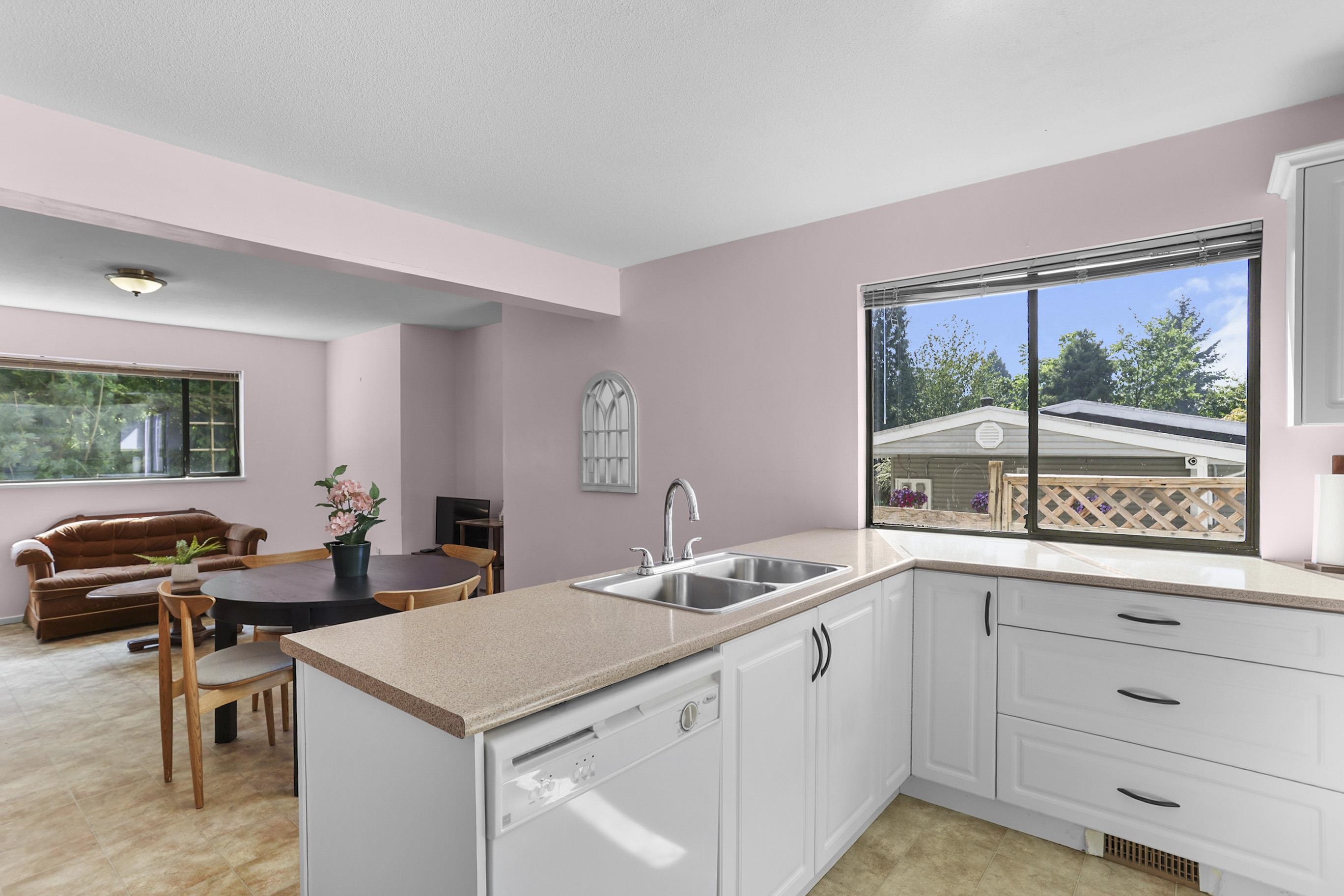 Residential in Maple Ridge 4