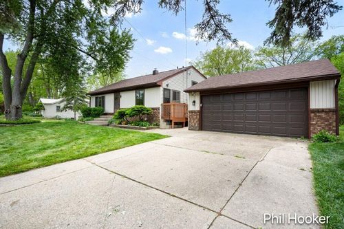 3315 Canal Ave Sw, Grandville, MI, 49418-1503 | Card Image