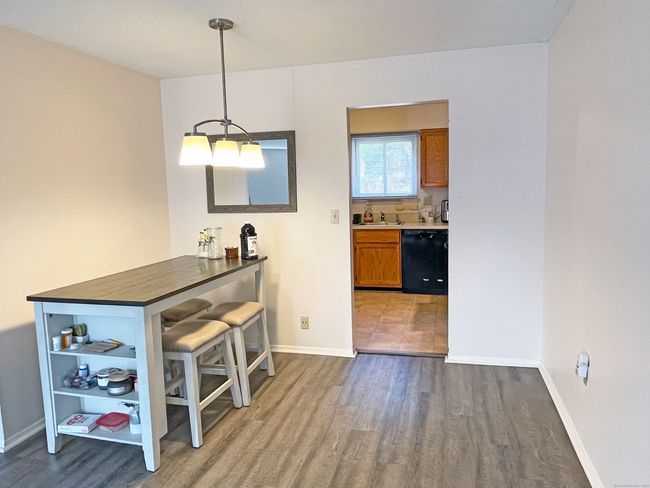 48 - 48 Beaman Brk, Condo with 2 bedrooms, 3 bathrooms and 3 parking in Bloomfield CT | Image 6