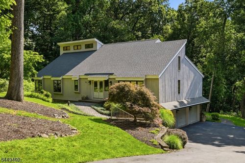 55 Union Hill Rd, Denville, NJ, 07834-9546 | Card Image