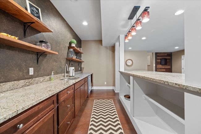 20118 Heron Cir, House other with 4 bedrooms, 4 bathrooms and 4 parking in Abingdon VA | Image 66