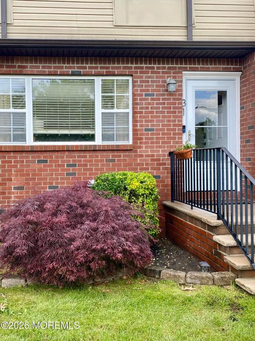 31 Kitty Ct, Brick, NJ, 08724-7193 | Card Image