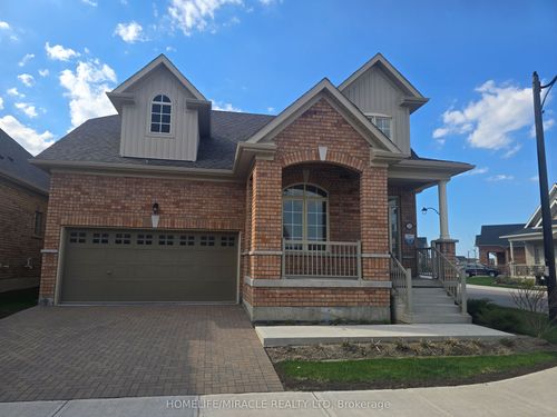 39-26 Clermiston Crescent, Brampton, ON, L6R4C7 | Card Image