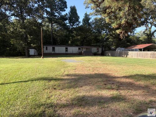 111 Whispering Pnes N, Texarkana, TX, 75501-2432 | Card Image