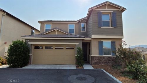 22056 Windham Way, Santa Clarita, CA, 91350-5745 | Card Image