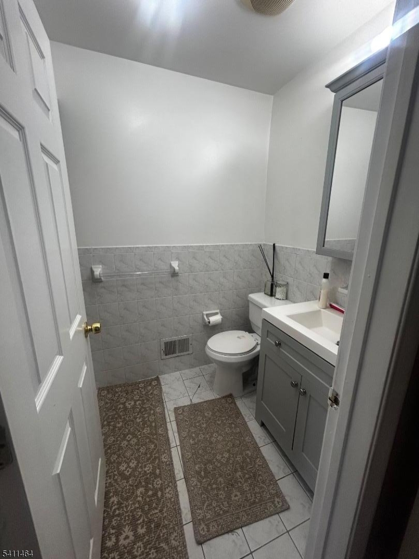 Residential Lease in Elizabeth City 2