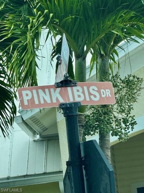 3621 Pink Ibis Dr, Saint James City, FL, 33956-2605 | Card Image
