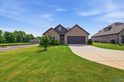 401 Mccollum Rd, Meridianville, AL, 35759-1713 | Card Image