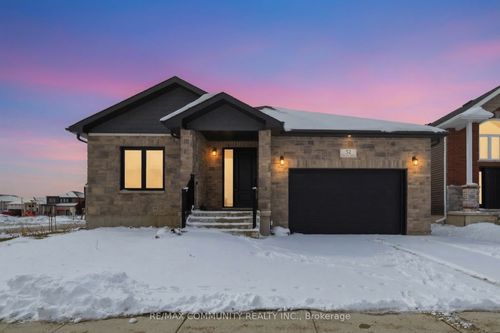 52 Potter Dr, Odessa, ON, K0H2H0 | Card Image