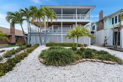 12505 Sunshine Ln, TREASURE ISLAND, FL, 33706-5037 | Card Image